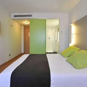 Travelodge Airport Отель Малага
